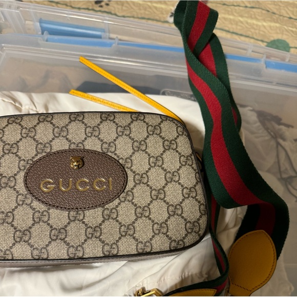 gucci  NEO VINTAGE SMALL MESSENGER BAG - Picture 1 of 7